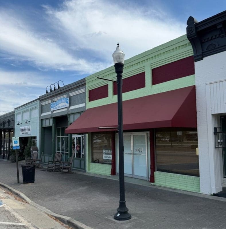 Downtown Metter - Rare Opportunity (For Lease)