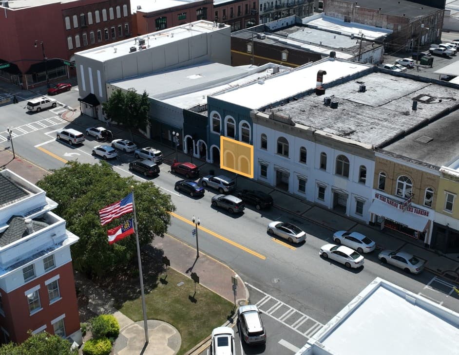 Downtown Statesboro Office space | ±2,754 SF — Office in Statesboro, GA