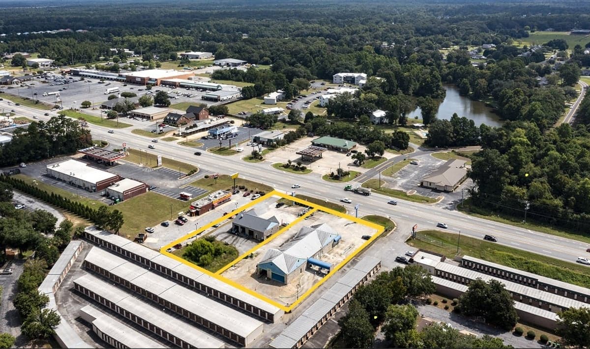 Dual Pad Auto Site | Bonus Depreciation — Retail in Leesburg, GA